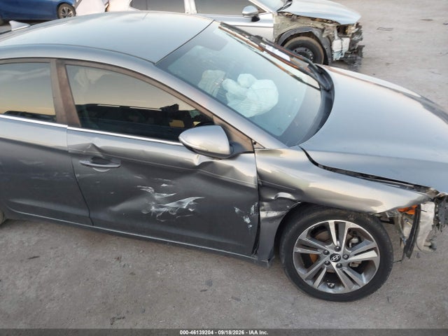 2018 Hyundai Elantra Limited მანქანა იყიდება აუქციონზე, vin: KMHD84LF3JU565592, აუქციონის ნომერი: 46139204