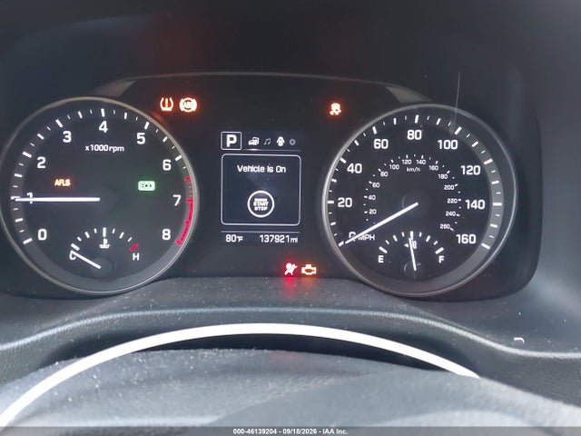 2018 Hyundai Elantra Limited მანქანა იყიდება აუქციონზე, vin: KMHD84LF3JU565592, აუქციონის ნომერი: 46139204