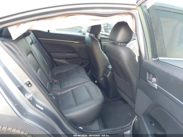 2018 Hyundai Elantra Limited მანქანა იყიდება აუქციონზე, vin: KMHD84LF3JU565592, აუქციონის ნომერი: 46139204