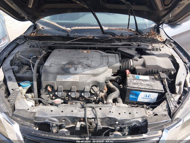 Продаж на аукціоні авто 2013 Honda Accord Ex-l V-6, vin: 1HGCR3F88DA011038, номер лоту: 46139205