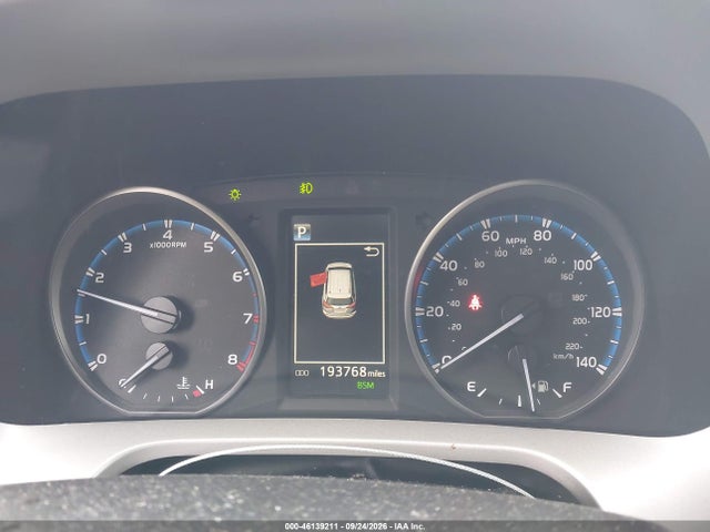 Продажа на аукционе авто 2018 Toyota Rav4 Xle, vin: 2T3RFREVXJW741266, номер лота: 46139211