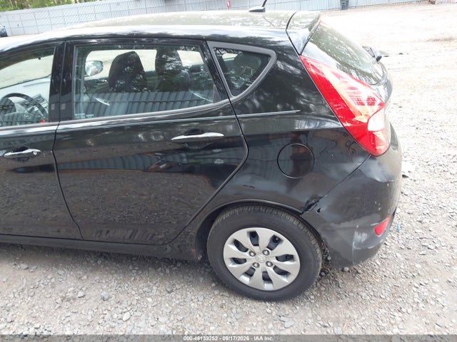 2015 Hyundai Accent Gs მანქანა იყიდება აუქციონზე, vin: KMHCT5AE8FU215912, აუქციონის ნომერი: 46139252
