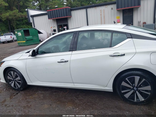 46139280 :رقم المزاد ، 1N4BL4EV7NN413447 vin ، 2022 Nissan Altima Sl Fwd مزاد بيع