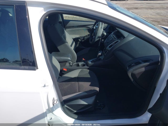 Ford FOCUS SE 2014 1FADP3F29EL271271 Image 5