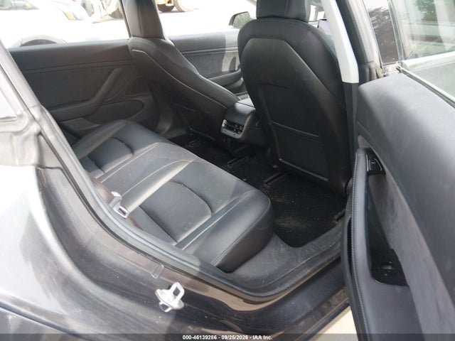 46139286 :رقم المزاد ، 5YJ3E1EB8JF104222 vin ، 2018 Tesla Model 3 Long Range/performance مزاد بيع