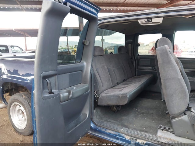 46139288 :رقم المزاد ، 2GCEC19WX11406397 vin ، 2001 Chevrolet Silverado 1500 Ls مزاد بيع