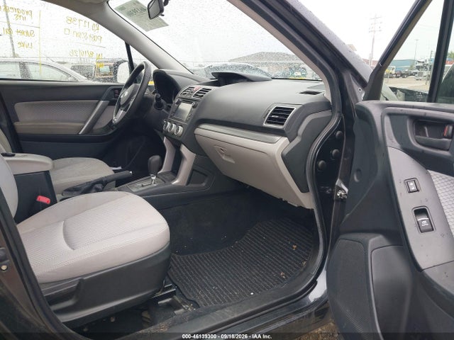 Subaru Forester 2.5i 2017 JF2SJABC3HH575971 Image 5