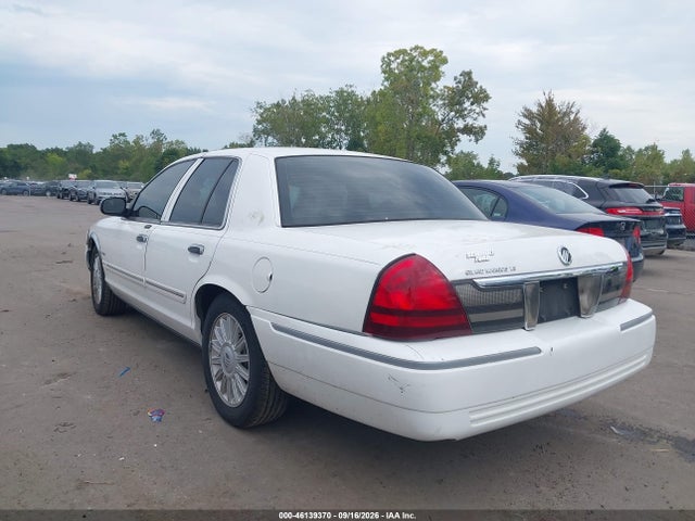 Auction sale of the 2011 Mercury Grand Marquis Ls (fleet Only), vin: 2MEBM7FV6BX611095, lot number: 46139370