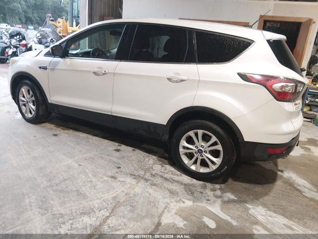 Продаж на аукціоні авто 2017 Ford Escape Se, vin: 1FMCU0G98HUB15015, номер лоту: 46139378