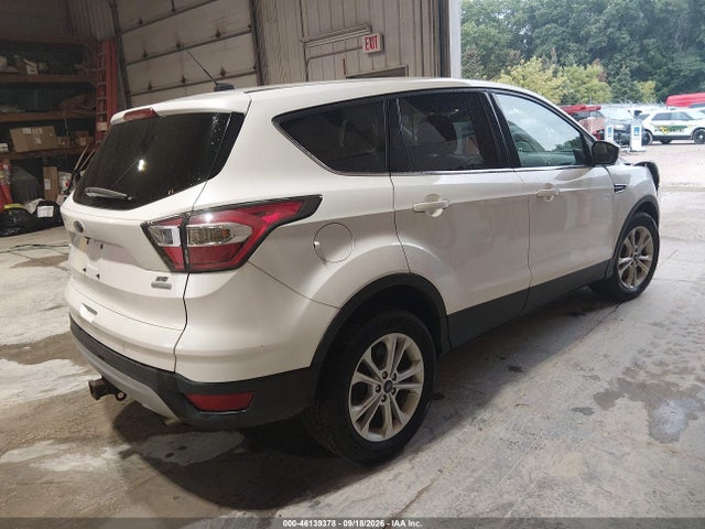 Продаж на аукціоні авто 2017 Ford Escape Se, vin: 1FMCU0G98HUB15015, номер лоту: 46139378