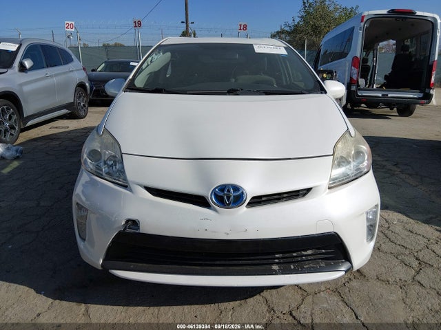 Toyota Prius Two 2015 JTDKN3DU3F1898492 Image 12