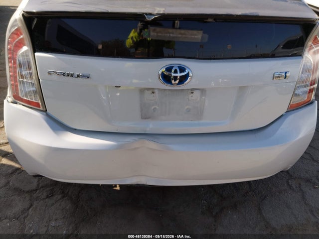 Toyota Prius Two 2015 JTDKN3DU3F1898492 Image 19
