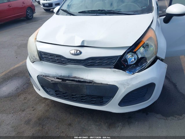 KIA RIO LX 2014 KNADM5A37E6372142 Image 6