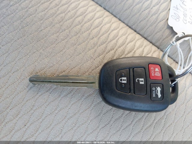 46139411 :رقم المزاد ، 2T1BURHE8EC181895 vin ، 2014 Toyota Corolla Le مزاد بيع