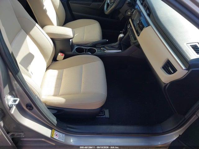 46139411 :رقم المزاد ، 2T1BURHE8EC181895 vin ، 2014 Toyota Corolla Le مزاد بيع