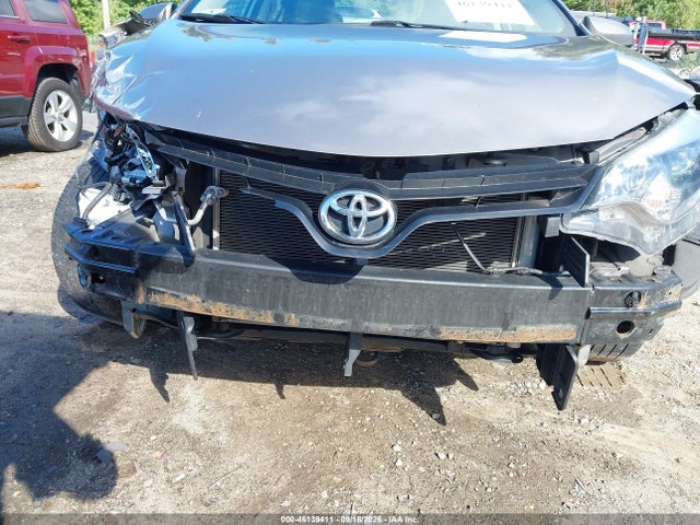 46139411 :رقم المزاد ، 2T1BURHE8EC181895 vin ، 2014 Toyota Corolla Le مزاد بيع
