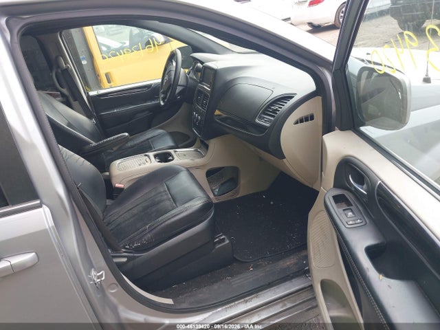46139420 :رقم المزاد ، 2C4RDGCG9JR240717 vin ، 2018 Dodge Grand Caravan Sxt مزاد بيع