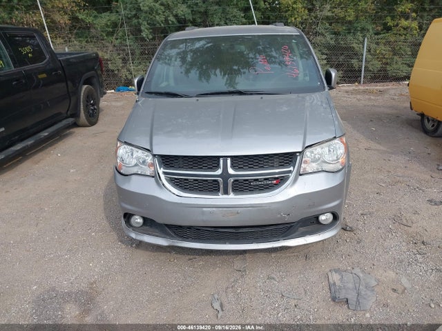 46139420 :رقم المزاد ، 2C4RDGCG9JR240717 vin ، 2018 Dodge Grand Caravan Sxt مزاد بيع