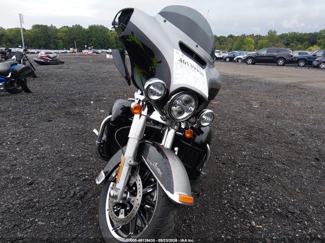 Harley-Davidson Flhtk Ultra Limited 2017 1HD1KED12HB655029 Image 5