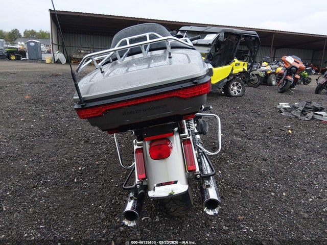 Harley-Davidson Flhtk Ultra Limited 2017 1HD1KED12HB655029 Image 6