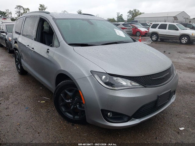Aukcja sprzedaży 2018 Chrysler Pacifica Touring L, vin: 2C4RC1BG4JR258642, numer aukcji: 46139477