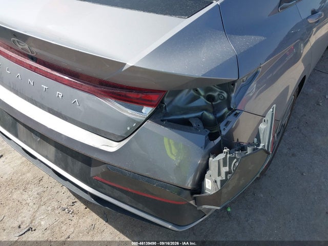 KMHLS4DGXSU911417 Hyundai Elantra Sel Convenience