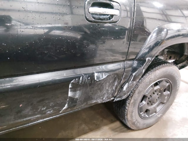 Продаж на аукціоні авто 2003 Chevrolet Suburban 1500 Ls, vin: 3GNEC16T43G233424, номер лоту: 46139510
