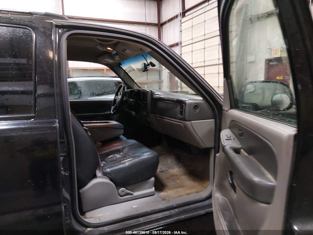 Продаж на аукціоні авто 2003 Chevrolet Suburban 1500 Ls, vin: 3GNEC16T43G233424, номер лоту: 46139510