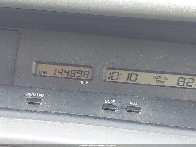46139577 :رقم المزاد ، 4T1BF28B31U180914 vin ، 2001 Toyota Avalon Xl مزاد بيع
