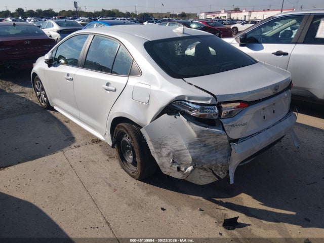 Toyota COROLLA LE 2025 5YFB4MDE1SP258921 Image 3