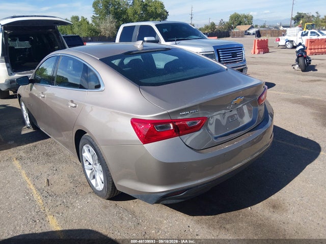 1G1ZD5ST7SF155136 Chevrolet Malibu Fwd 1lt