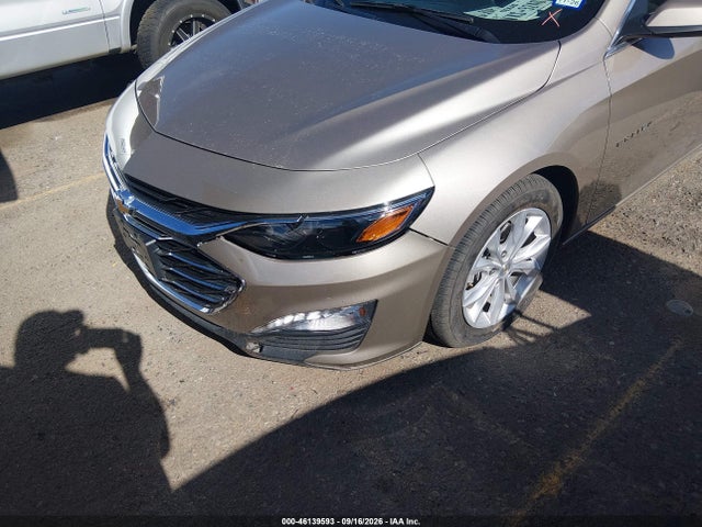 1G1ZD5ST7SF155136 Chevrolet Malibu Fwd 1lt
