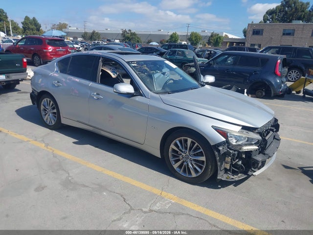 Auction sale of the 2019 Infiniti Q50 3.0t Luxe, vin: JN1EV7AP1KM517415, lot number: 46139595