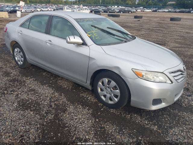 2011 Toyota Camry Le მანქანა იყიდება აუქციონზე, vin: 4T1BF3EK7BU128746, აუქციონის ნომერი: 46139599