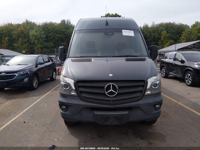 46139605 :رقم المزاد ، WD3PE8CC0FP164864 vin ، 2015 Mercedes-benz Sprinter 2500 High Roof مزاد بيع