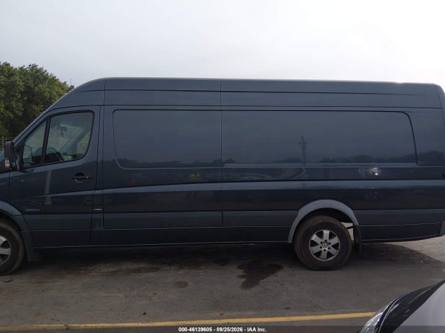 46139605 :رقم المزاد ، WD3PE8CC0FP164864 vin ، 2015 Mercedes-benz Sprinter 2500 High Roof مزاد بيع