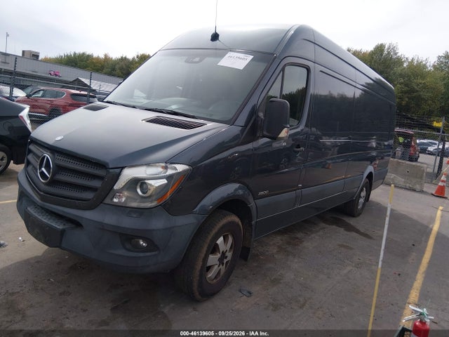 46139605 :رقم المزاد ، WD3PE8CC0FP164864 vin ، 2015 Mercedes-benz Sprinter 2500 High Roof مزاد بيع