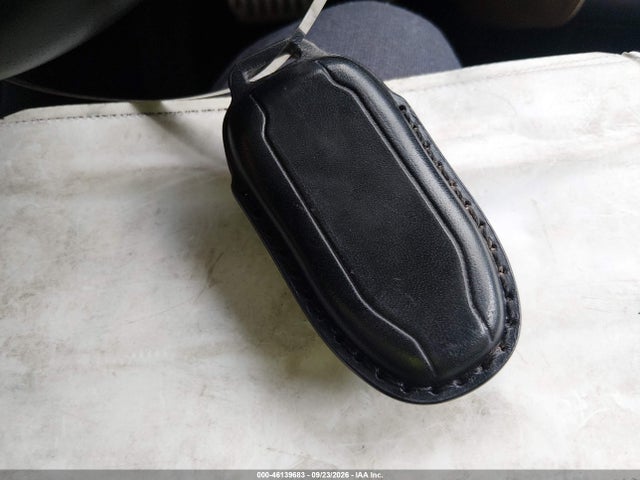2014 Tesla Model S P85d მანქანა იყიდება აუქციონზე, vin: 5YJSA1H20EFP63470, აუქციონის ნომერი: 46139683