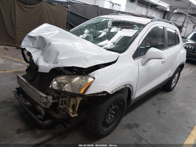Chevrolet Trax Lt 2016 3GNCJLSB0GL141360 Image 2