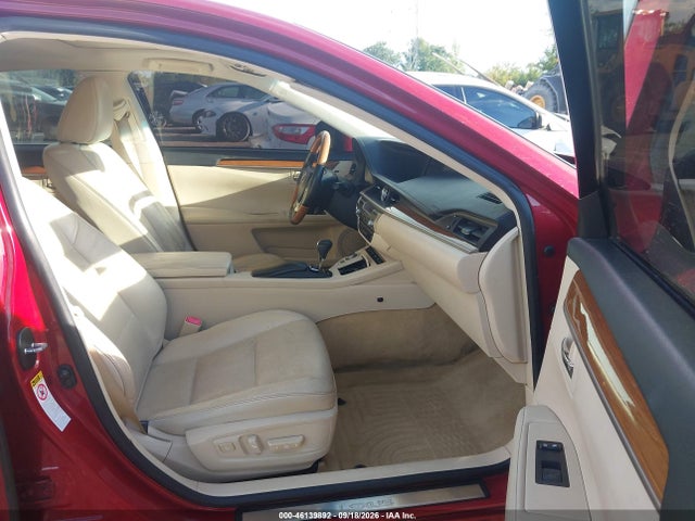 Продажа на аукционе авто 2013 Lexus Es 300h, vin: JTHBW1GG4D2005257, номер лота: 46139892