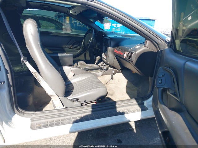 Продажа на аукционе авто 2001 Chevrolet Camaro Z28, vin: 2G1FP22G912145879, номер лота: 46139924