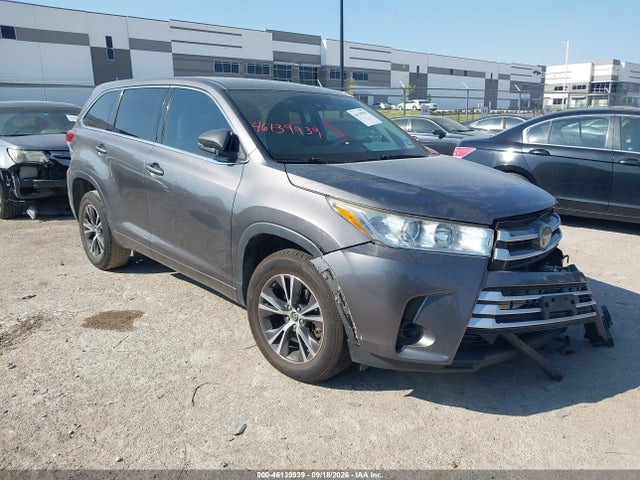 Продаж на аукціоні авто 2018 Toyota Highlander Le, vin: 5TDZARFH3JS035412, номер лоту: 46139939