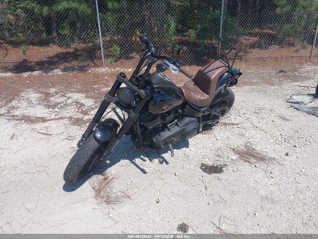 46139942 :رقم المزاد ، 1HD1YWK1XLB030801 vin ، 2020 Harley-davidson Fxlrs مزاد بيع
