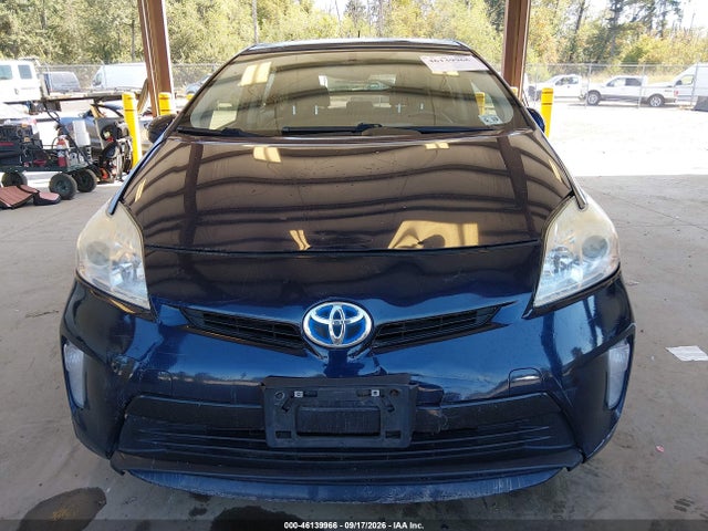 Toyota Prius Four 2014 JTDKN3DU5E1759947 Image 6