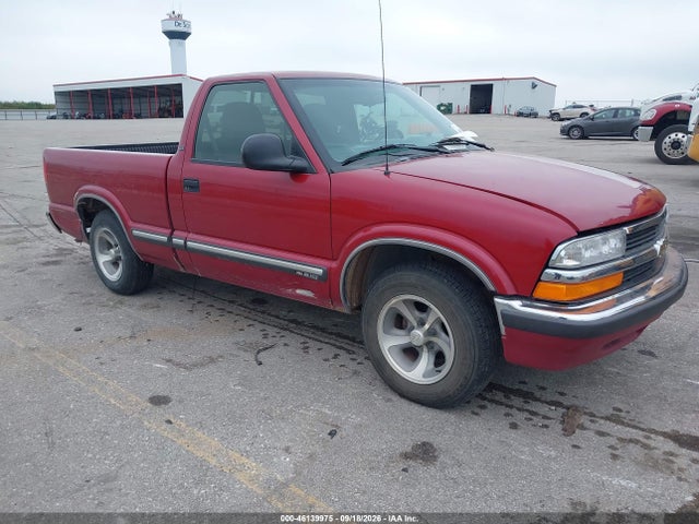 46139975 :رقم المزاد ، 1GCCS1447WK207959 vin ، 1998 Chevrolet S-10 Ls Fleetside مزاد بيع