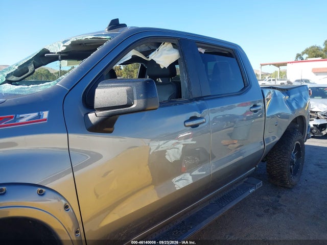 3GCUYEED7KG237540 Chevrolet Silverado 1500 Rst