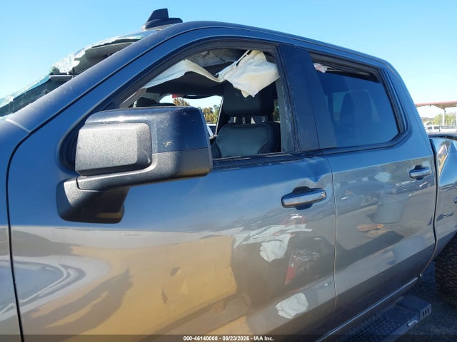 3GCUYEED7KG237540 Chevrolet Silverado 1500 Rst