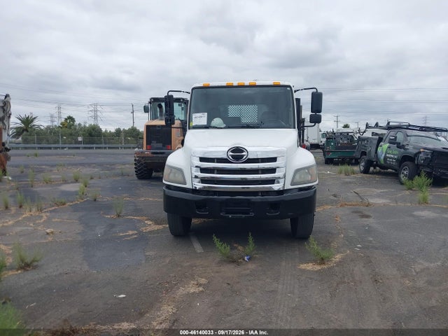 2017 Hino 258/268 მანქანა იყიდება აუქციონზე, vin: 5PVNJ8JV4H4S64581, აუქციონის ნომერი: 46140033