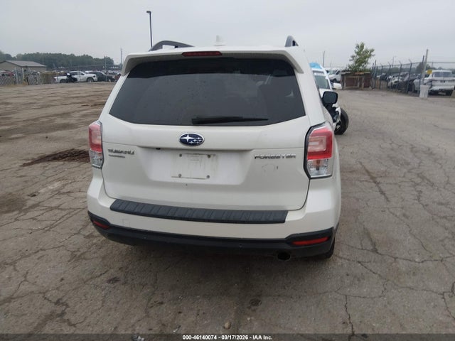46140074 :رقم المزاد ، JF2SJARC1JH493877 vin ، 2018 Subaru Forester 2.5i Limited مزاد بيع