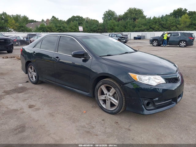 46140161 :رقم المزاد ، 4T1BF1FK4CU009332 vin ، 2012 Toyota Camry Se مزاد بيع